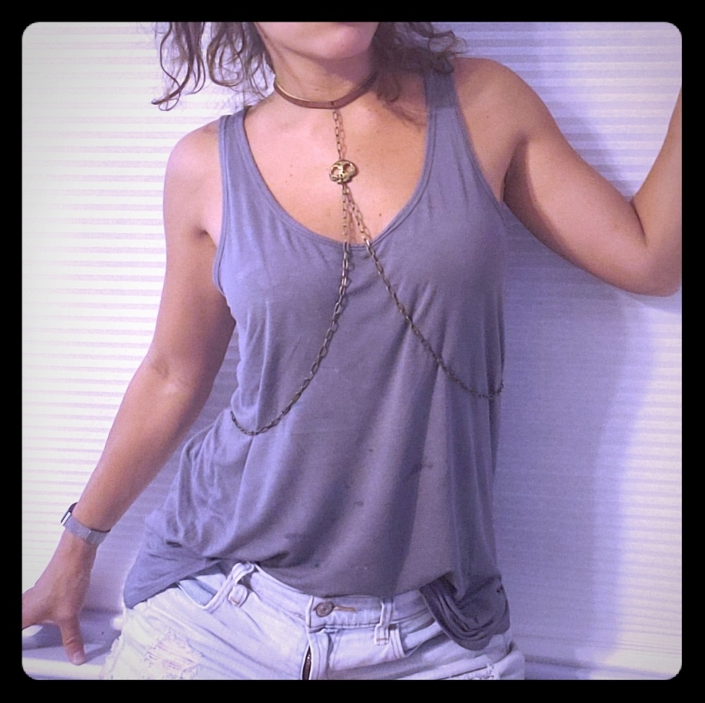 Unique skill gold choker draped necklace